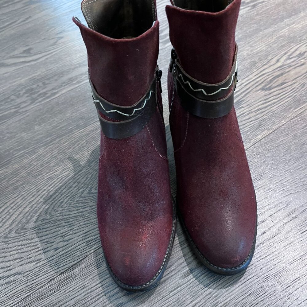 Burgundy nubuck suede chunky boots